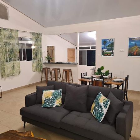 Taharu'U Guest House By The Beach Papara Exteriör bild