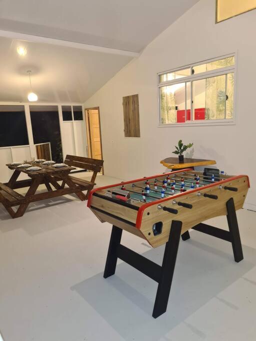 Taharu'U Guest House By The Beach Papara Exteriör bild